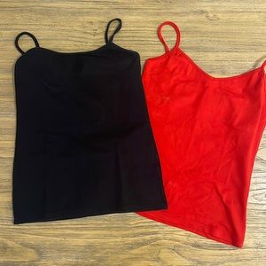 Set of 2 spaghetti strap tank top from a boutique in Argentina
